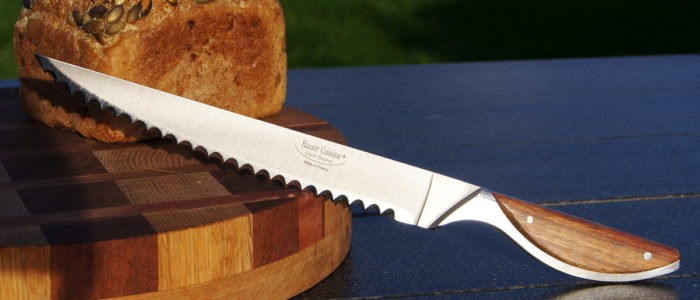 Brotmesser Haute Cuisine bei Claude Dozorme, exotisches Holz